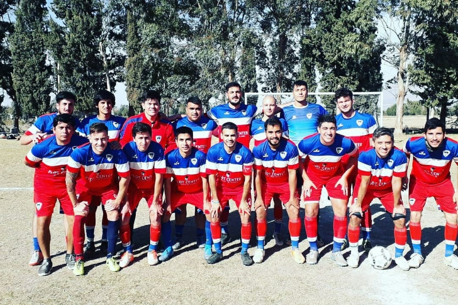 Universitarios empato en el inicio del Torneo Mutual